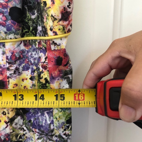 Julie Mitchell Fit and Flare - Picture 13 of 13